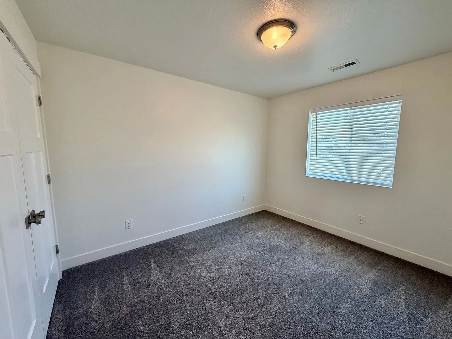 Nearly New Townhome — Photo 2