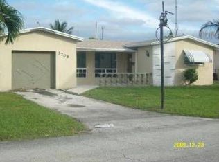 3709 Acapulco Dr, Miramar, FL 33023