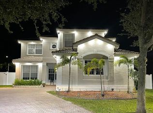 16540 SW 32nd St, Miramar, FL 33027