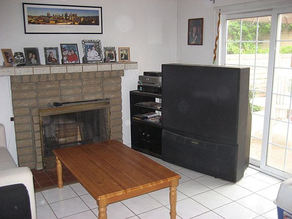 Den area