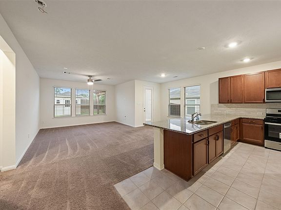 2nd image of 2652 Bluewood Ct