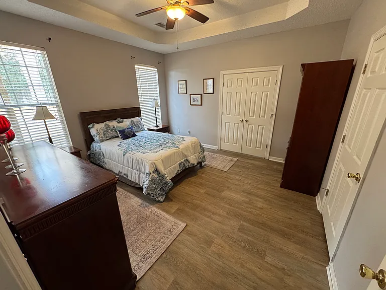 225 Spring Oak Ln — Photo 5