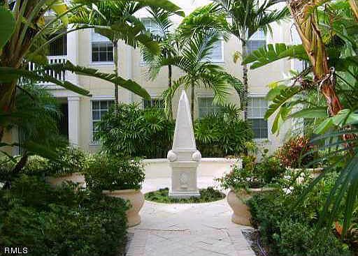 2nd image of 276 Murcia Dr APT 209