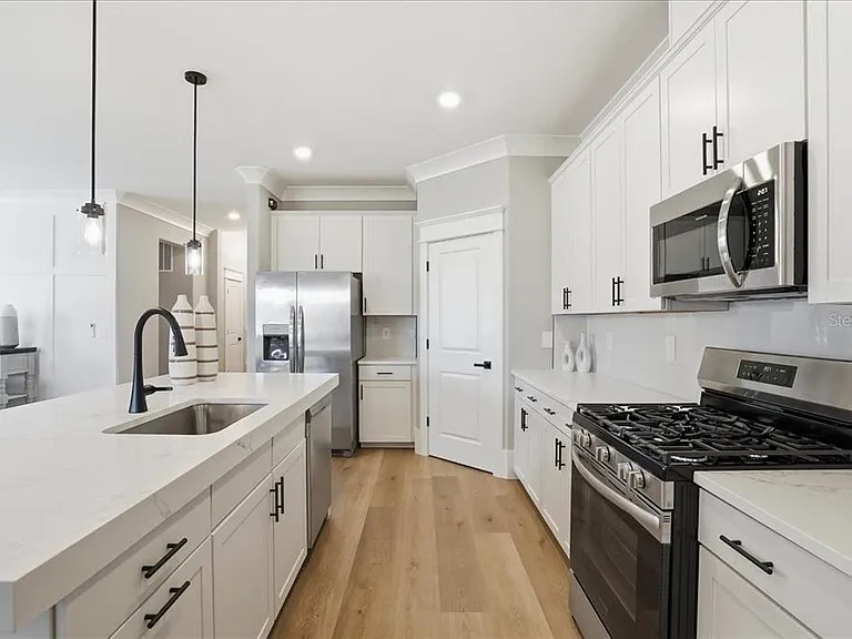 15161 Serene Shores Loop — Photo 13