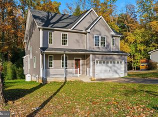 1036 Oak Dr, Westminster, MD 21158