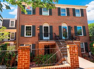 3269 Sutton Pl NW APT A, Washington, DC 20016