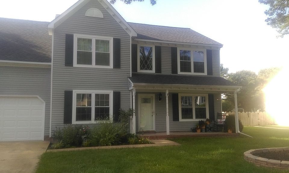 1st image of 912 Whisper Hollow Dr