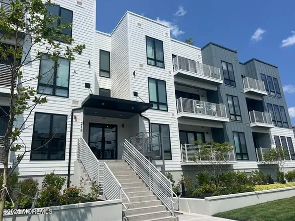 215 2nd Avenue #203, Asbury Park, NJ 07712