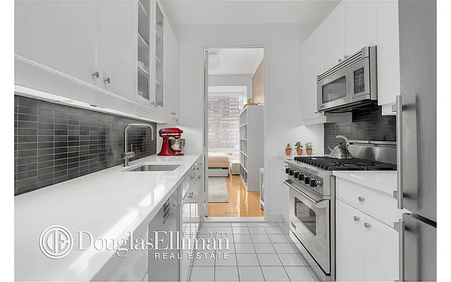 Sold by Douglas Elliman | media 9