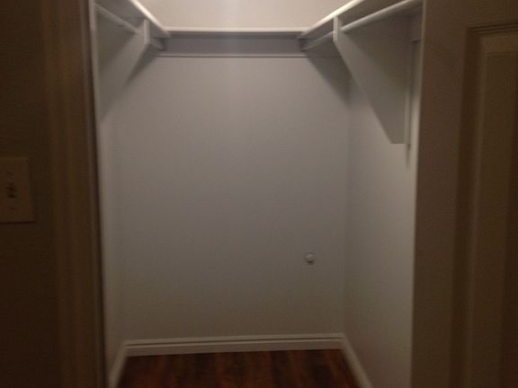 5th image of 5088 S Central Park Dr