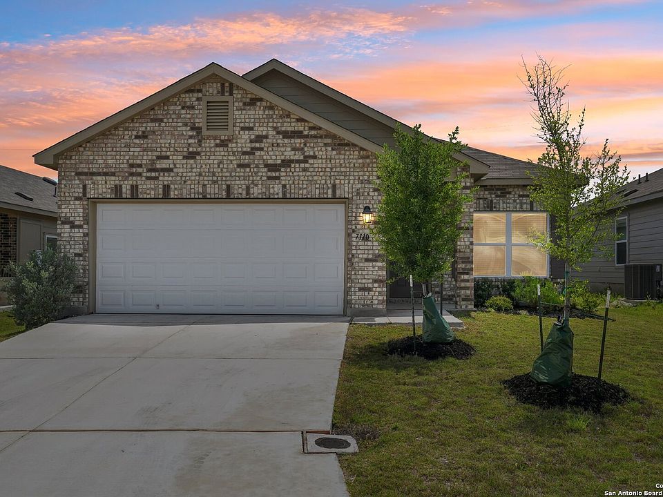 7110 Pisces, Converse, TX 78109 | Zillow