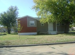 929 SW 36th St, Lawton, OK 73505