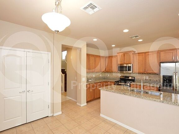 4th image of 3536 S Colorado St