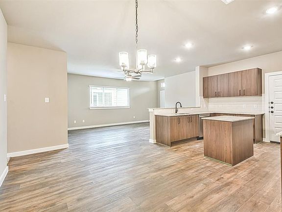 4th image of 9860 Grosbeak Ln