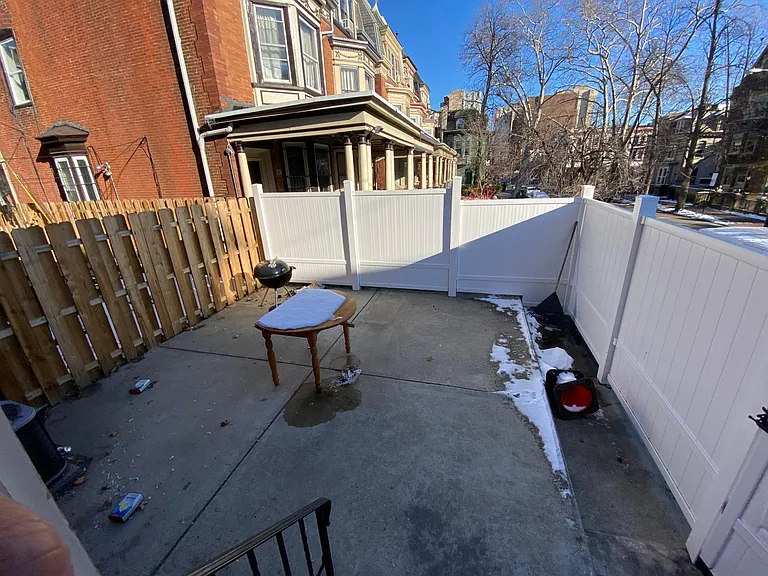 217 S 42nd St #1 — Photo 11
