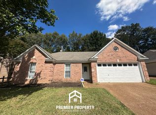 6910 Gallop Dr, Cordova, TN 38018