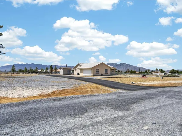 1531 W Hickory St, Pahrump, NV 89048