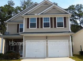 6093 Hemperly Rd, College Park, GA 30349