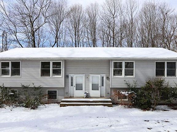 2nd image of 6 Cocoa Ln #A