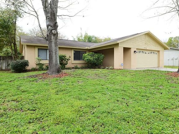 2nd image of 16518 Lonesdale Pl