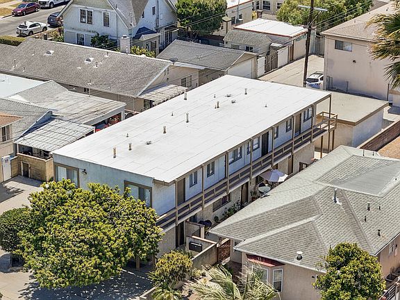 2nd image of 1023 W 24th St