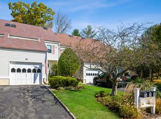 21 Aberdeen Dr, Mendham, NJ 07945