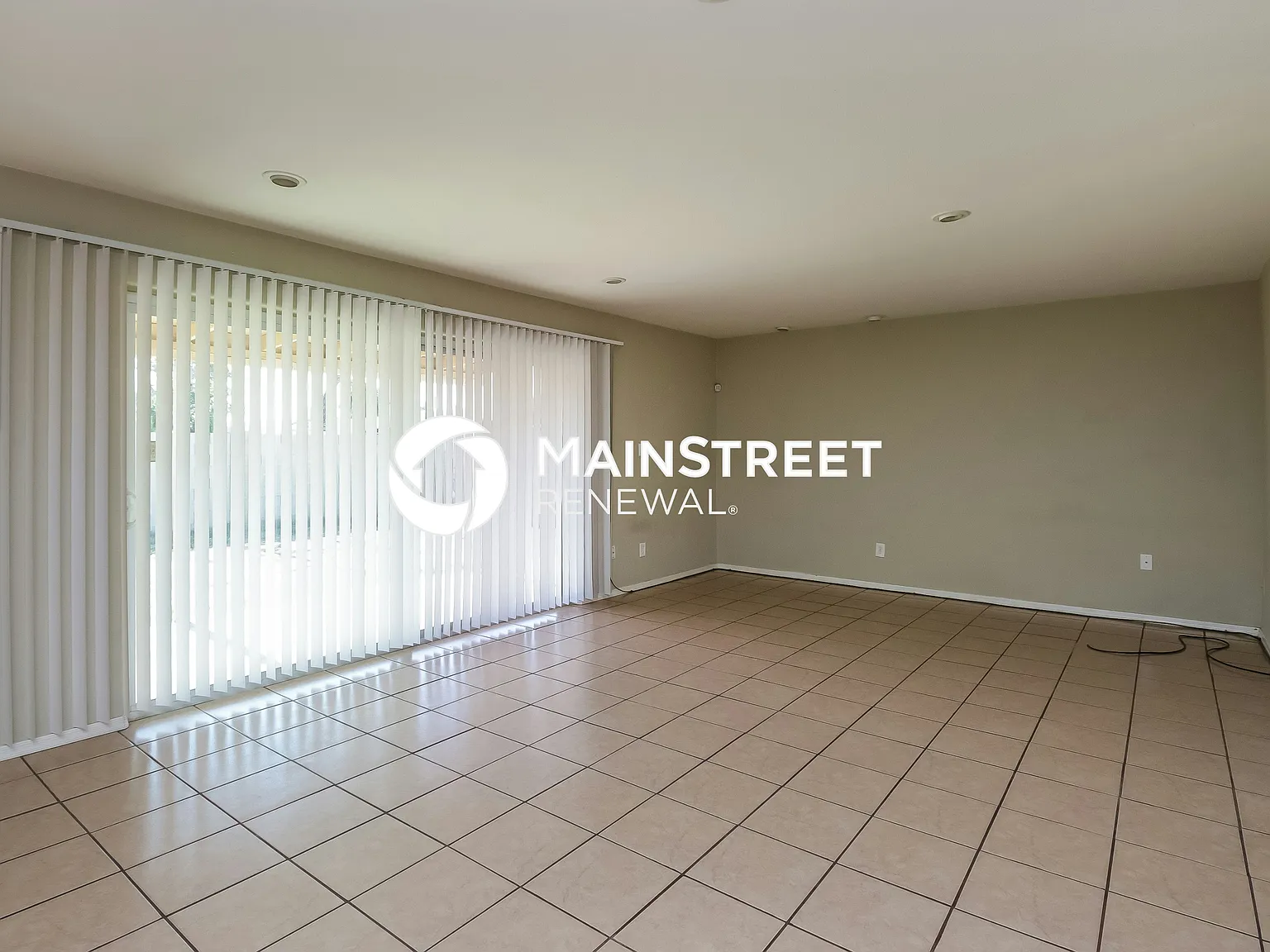 3823 N 48TH DR — Photo 4