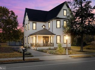 241 Crown Point Rd, West Deptford, NJ 08086