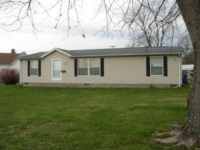 322 E Neal St, Jasonville, IN, 47438