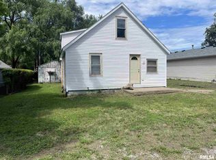 127 State St, Pekin, IL 61554