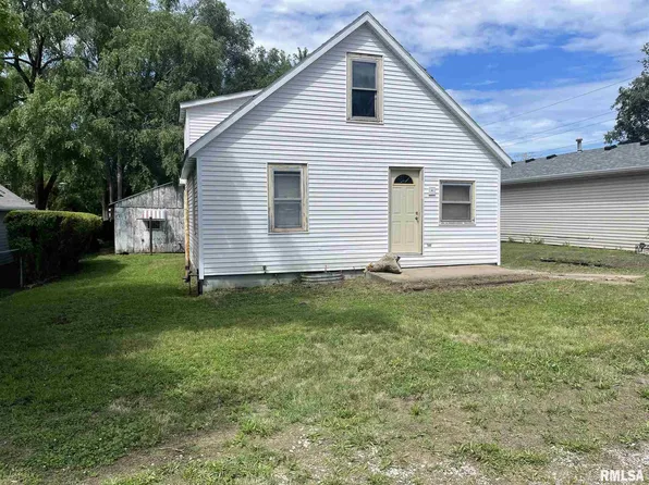 127 State St, Pekin, IL 61554