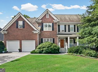 1128 Promontory Dr, Marietta, GA 30062
