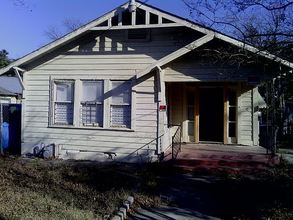 4th image of 110 Dowdy St #5