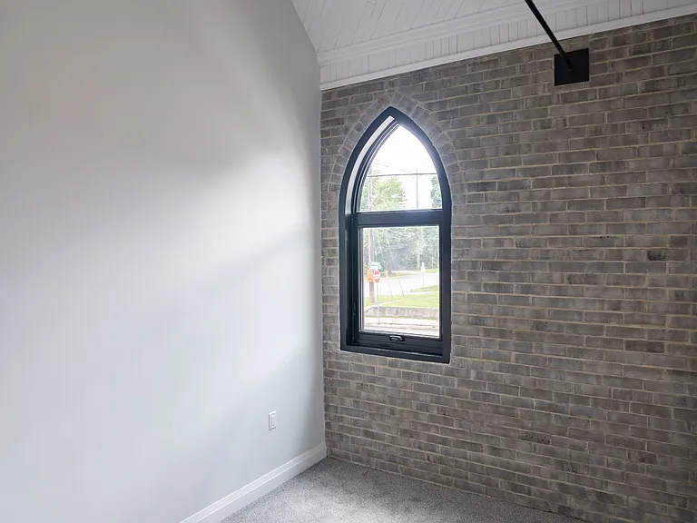 130 Elgin St #5 — Photo 8