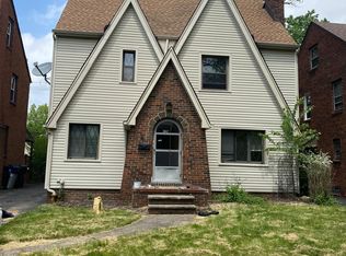 3647 Blanche Rd, Cleveland Heights, OH 44118