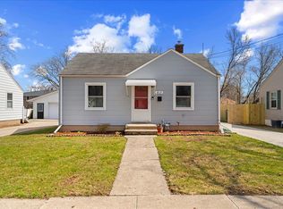 817 15th Ave, Green Bay, WI 54304