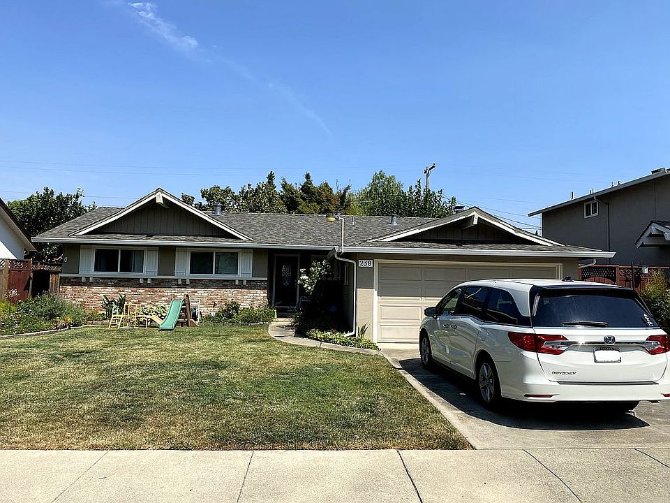 1st image of 238 Coventry Dr