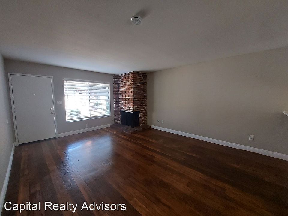 1st image of 10856C Magnolia St #10856-C