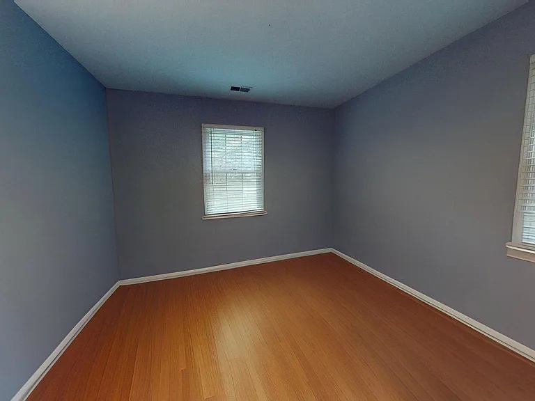 5803 Hall St — Photo 22