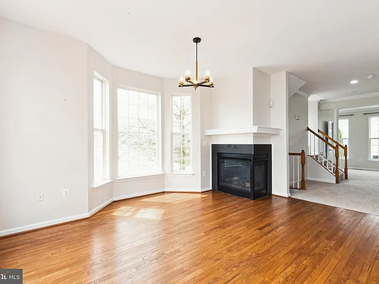 2900 Stockholm Way — Photo 4