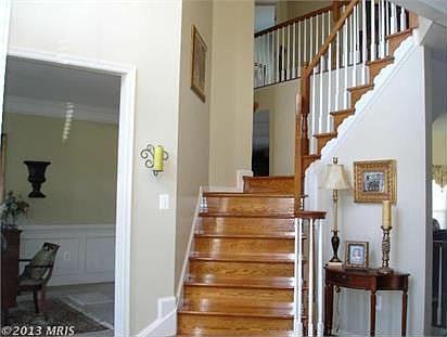 3rd image of 575 Galina Way