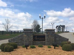 109 Little Paige Dr, Frankfort, KY 40601