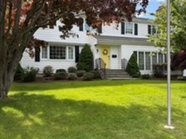36 Dairy Farm Road, Norwalk, CT 06851