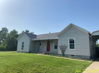 1722 W Walnut Ave, Enid, OK 73703