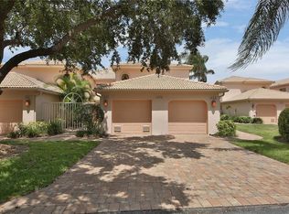 526 Lake Louise Cir #4403, Naples, FL 34110