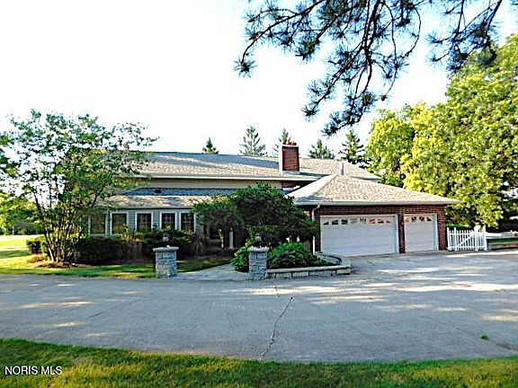 2nd image of 3241 Township Road 232