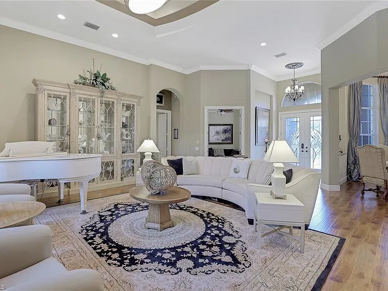 28611 Via D Arezzo Dr — Photo 9