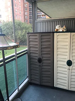 Sold by EZ Sell Realty | media 19