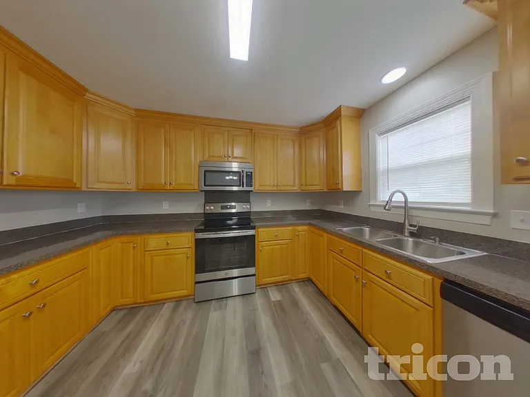 743 Faith St — Photo 6