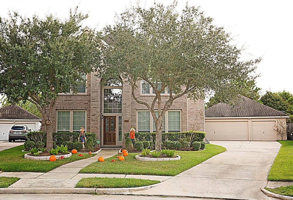 1st image of 25703 Bayou Arbor Ln